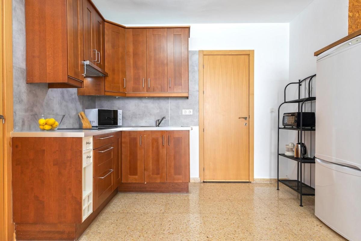 -Malagasunapts- West Beach Malaga Seafood & Relax Exterior foto